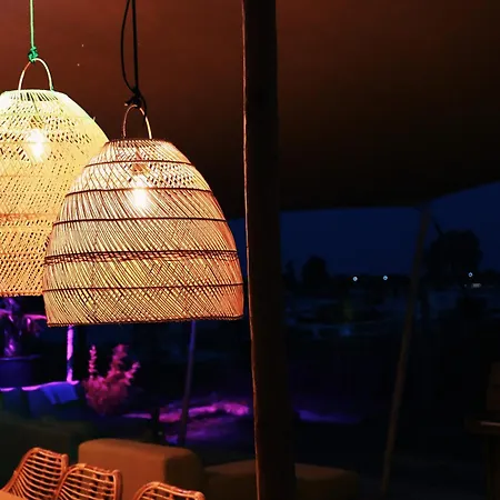 Camping Tiny House By The Water - De Schans Alphen (Gelderland)