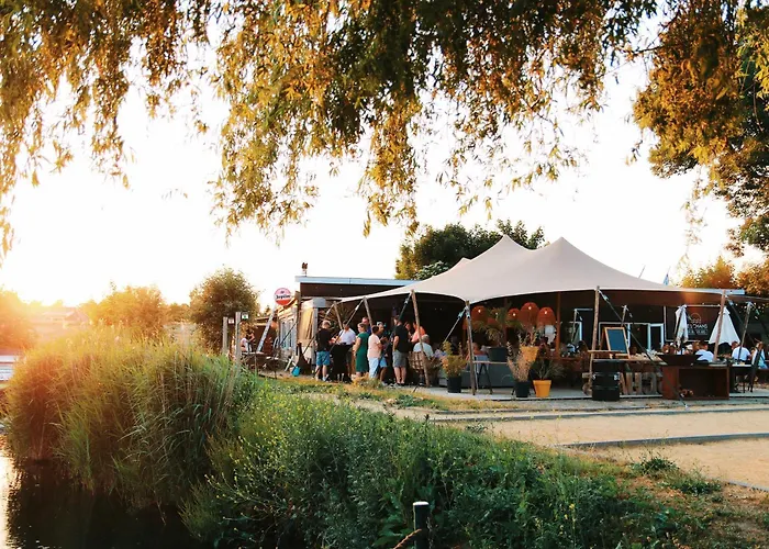 Tiny House By The Water - De Schans *