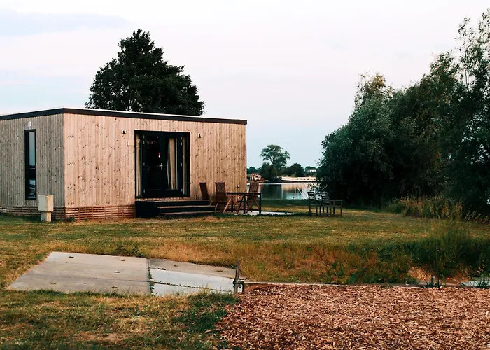 Tiny House By The Water - De Schans Alphen (Gelderland)