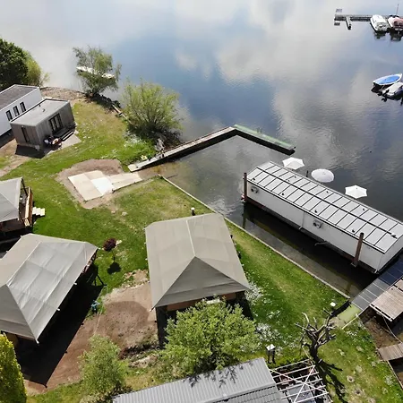 Tiny House By The Water - De Schans Parque de Campismo *
