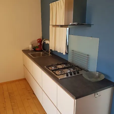 Parque de Campismo Tiny House By The Water - De Schans